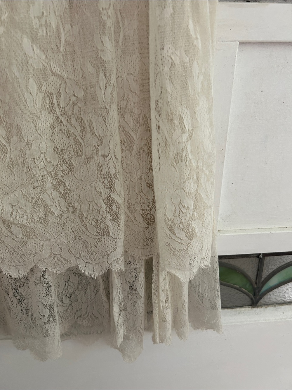 Antique Women's Lace Midi Skirt in Cream